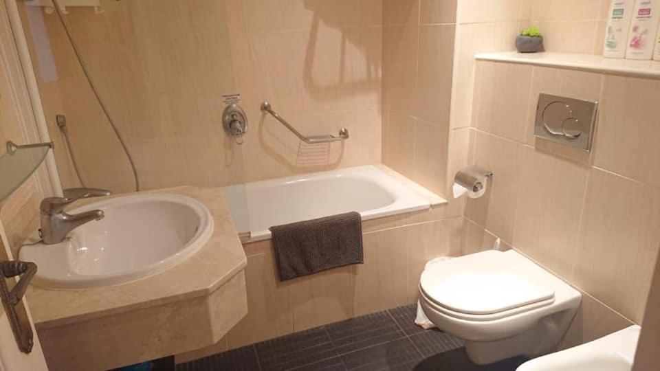 Fully Air Conditioned Riviera Apartment Mijas Costa Malaga Zewnętrze zdjęcie